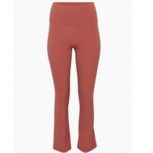Aritzia TnaBUTTER Atmosphere Wide Hi-Rise Legging Short Inseam in Red Argil (S)